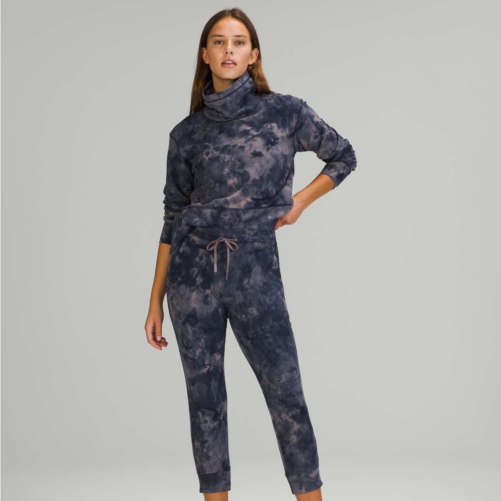 Lululemon diamond dye ready to rulu crop joggers size 2